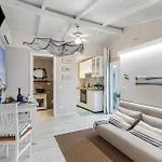 Casa Fra Gli Ulivi With Shared Pool Ameglia