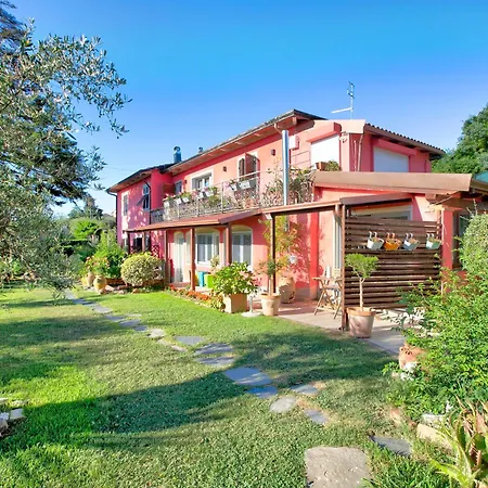 Casa Fra Gli Ulivi With Shared Pool * Ameglia