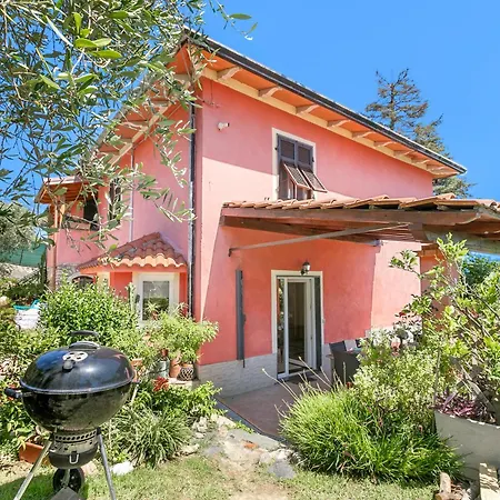 Apartmán Casa Fra Gli Ulivi With Shared Pool