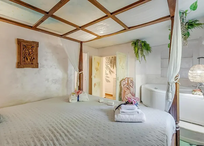 Casa Fra Gli Ulivi With Shared Pool