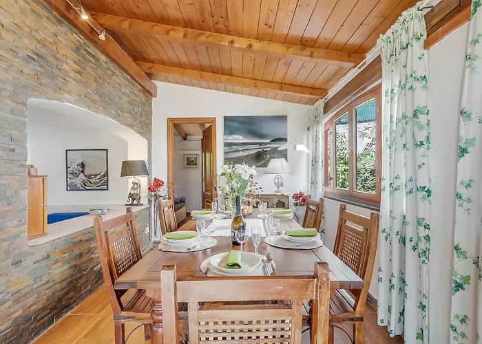 Casa Fra Gli Ulivi With Shared Pool Ameglia