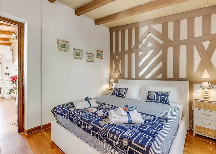 Appartement Casa Fra Gli Ulivi With Shared Pool Ameglia