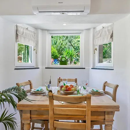 Casa Fra Gli Ulivi With Shared Pool アパート *