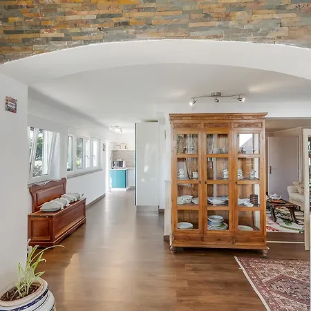 Casa Fra Gli Ulivi With Shared Pool