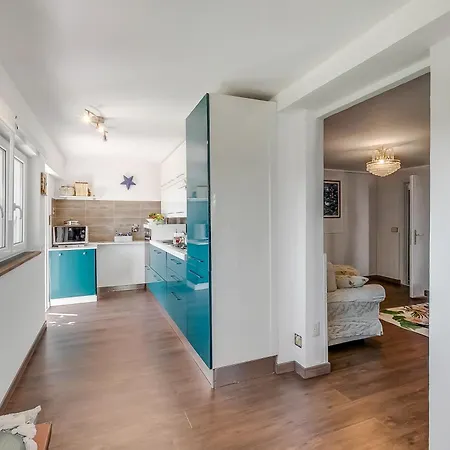 Casa Fra Gli Ulivi With Shared Pool