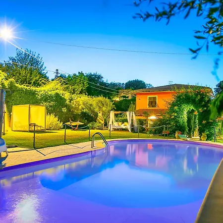Casa Fra Gli Ulivi With Shared Pool アパート *