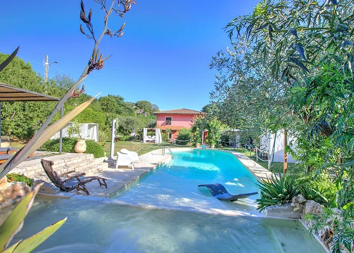 Casa Fra Gli Ulivi With Shared Pool Ameglia