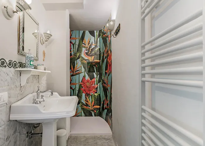Casa Fra Gli Ulivi With Shared Pool Ameglia