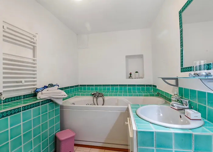 Apartament Casa Fra Gli Ulivi With Shared Pool *